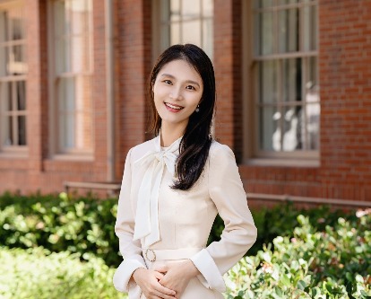 Ha Young Lee