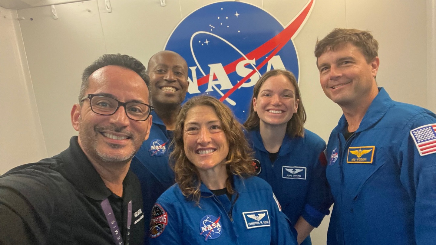 Vlad Gonzalez with the crew of the Artemis II