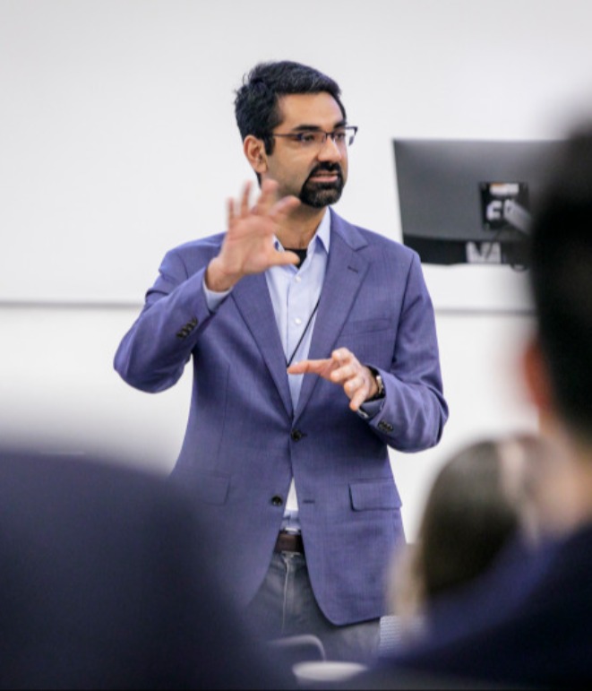 Engage With World-Class Faculty