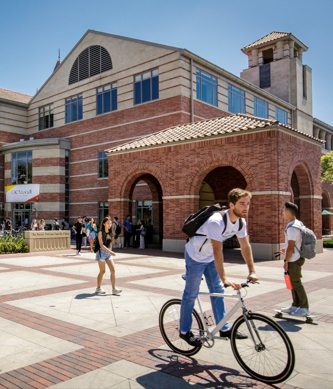 Outside of Marshall School of Busines