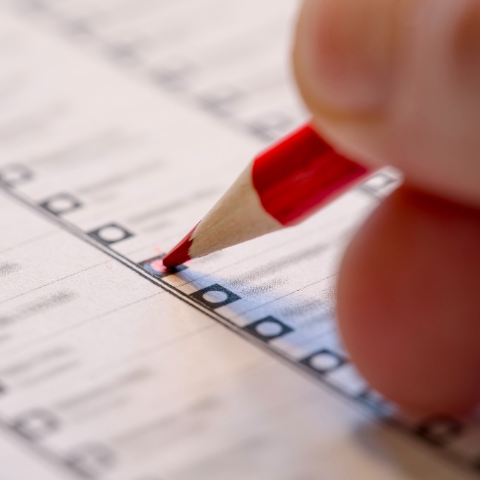 filling in a ballot