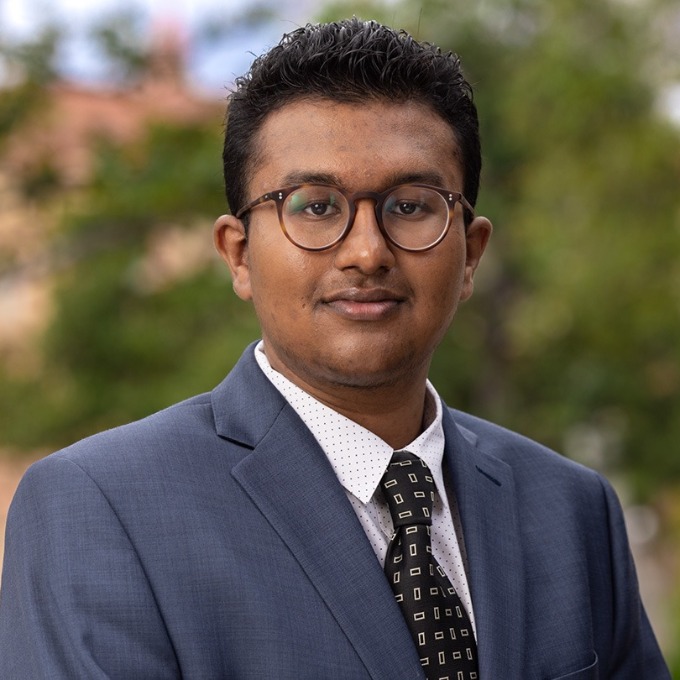 Color photograph of USC Marshall student Moksh Rajput.