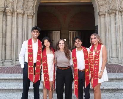 peer career advisors with Lauren Irwin