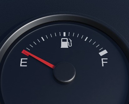 a fuel gauge on E