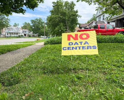 a sign that says "No data centers"