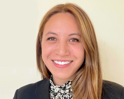 Color photograph of USC Marshall Full-time MBA student Olivia Glick.