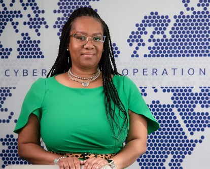 Color photograph of USC Marshall alumna Takiesha Waites-Thierry.